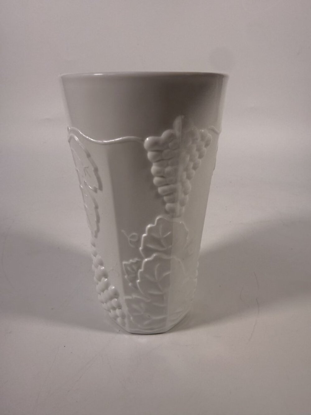 Tumblers Drinking Water Ice Tea Glasses Milk Glass Indiana Grape Vintage 16 oz - Picture 13 of 16